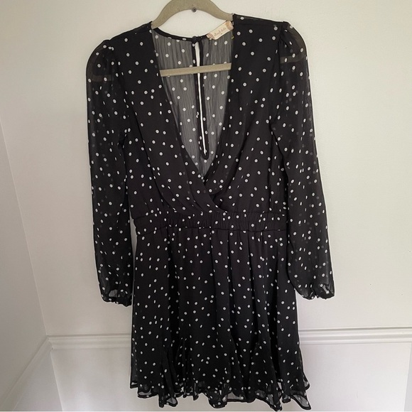 Alter’d State Polka Dot White Black Long Sleeve Ruffle Dresss Sz Medium - Picture 3 of 8